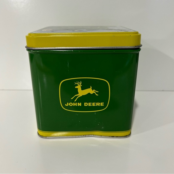 John Deere Tin Box Co. Green And Yellow Licensed Product
Tractors Tin, Empty - Picture 2 of 6